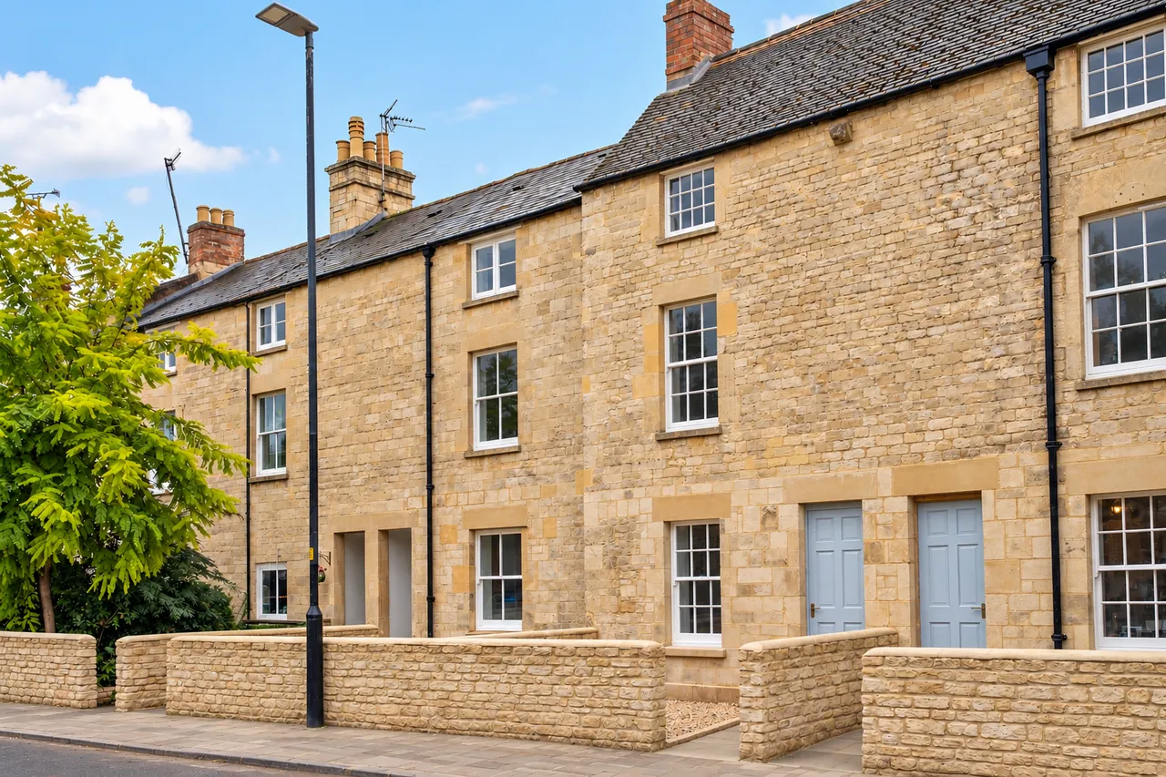 3 bed house for sale, Watermoor Road, Cirencester, GL7