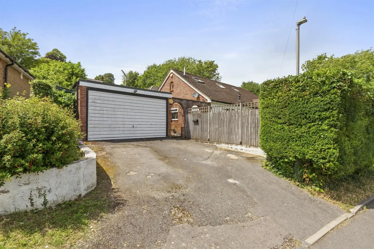 Toweridge Lane, High Wycombe, HP12, photo 16