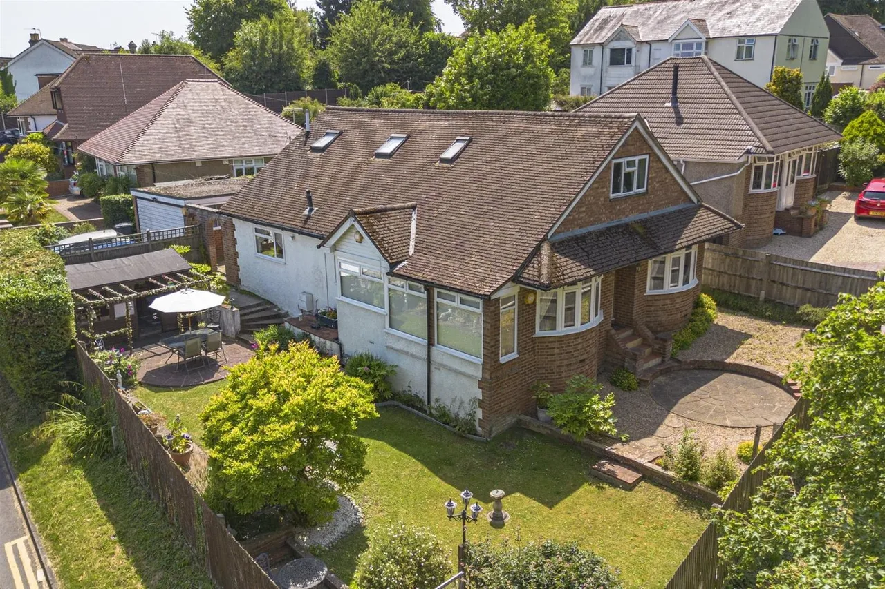 5 bed house for sale, Toweridge Lane, High Wycombe, HP12