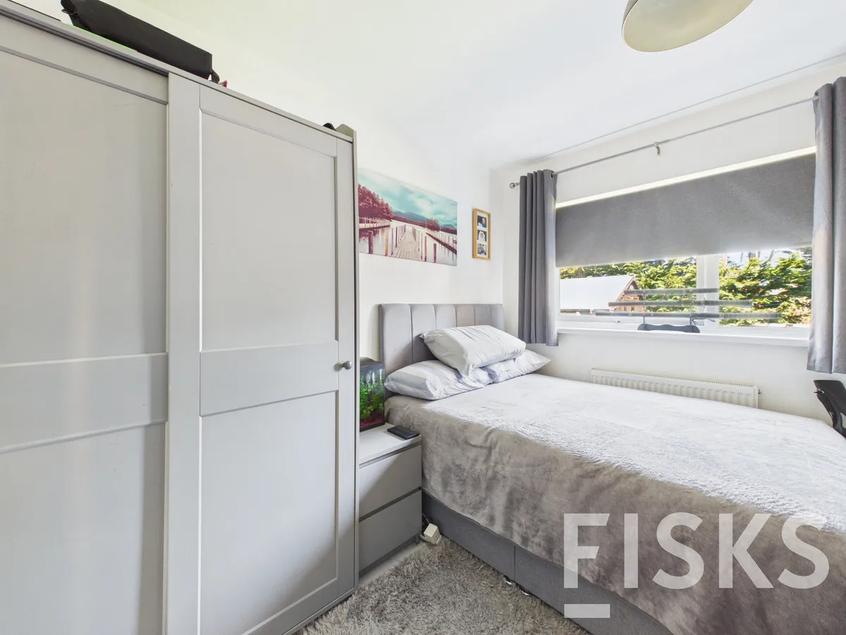 Thisselt Road, Canvey Island, SS8, photo 8