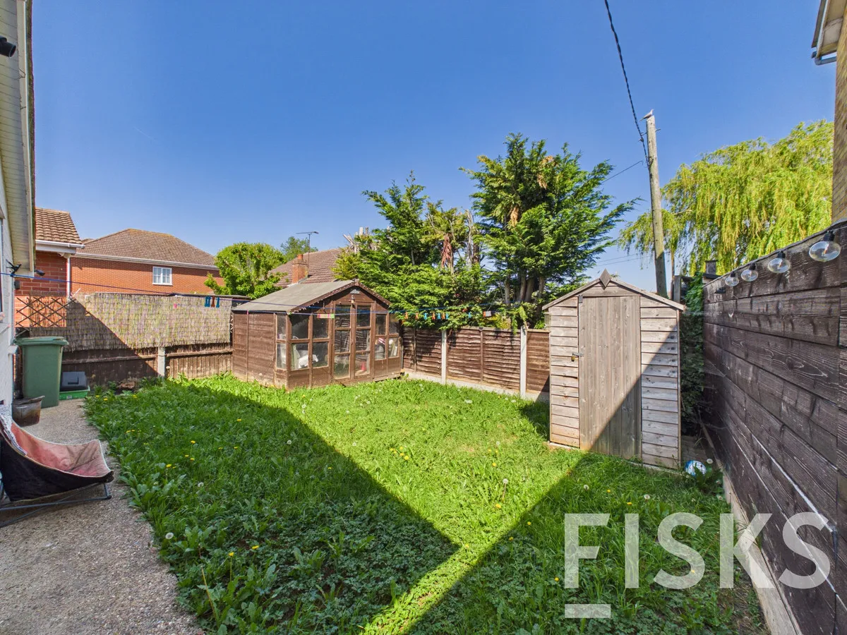 Thisselt Road, Canvey Island, SS8, photo 13