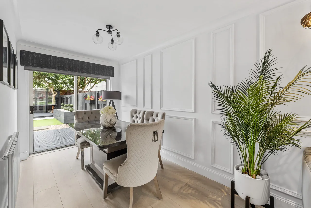 Levern Bridge Road, Glasgow, G53, photo 3