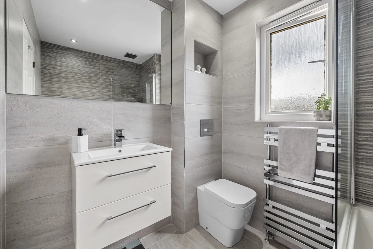 Levern Bridge Road, Glasgow, G53, photo 14
