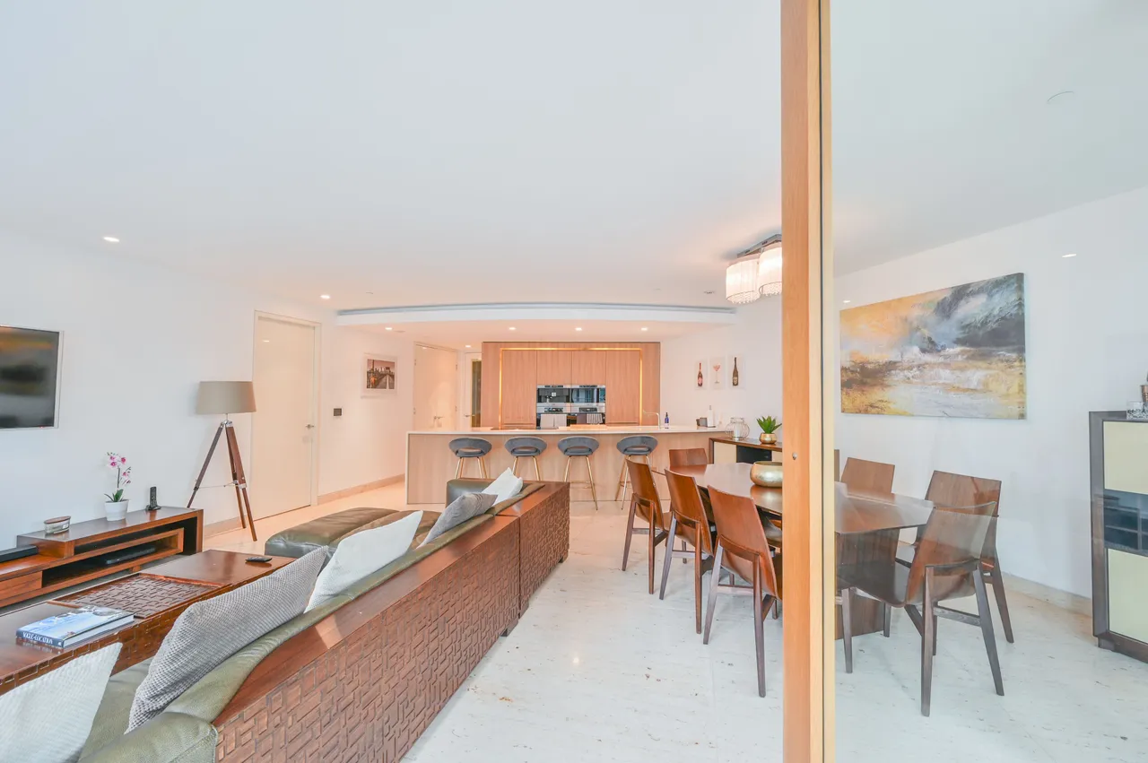 Apartment 203 The Tower, 1 St George Wharf, London, photo 9