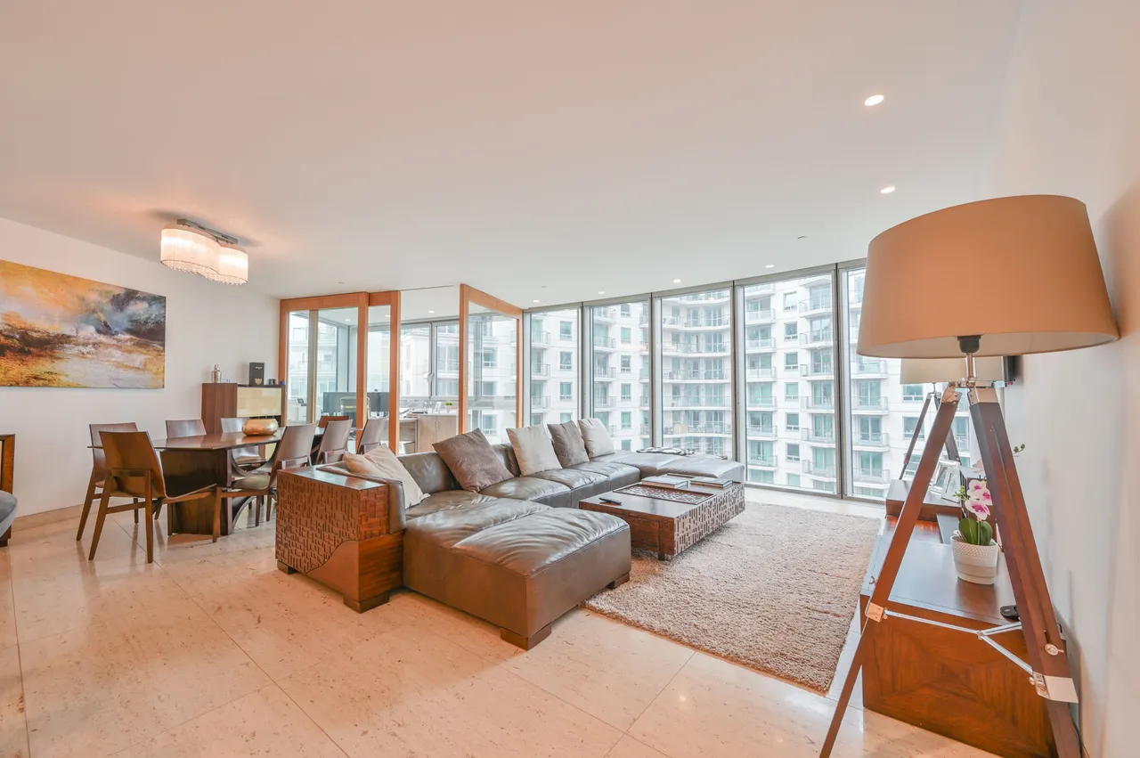 Apartment 203 The Tower, 1 St George Wharf, London, photo 7