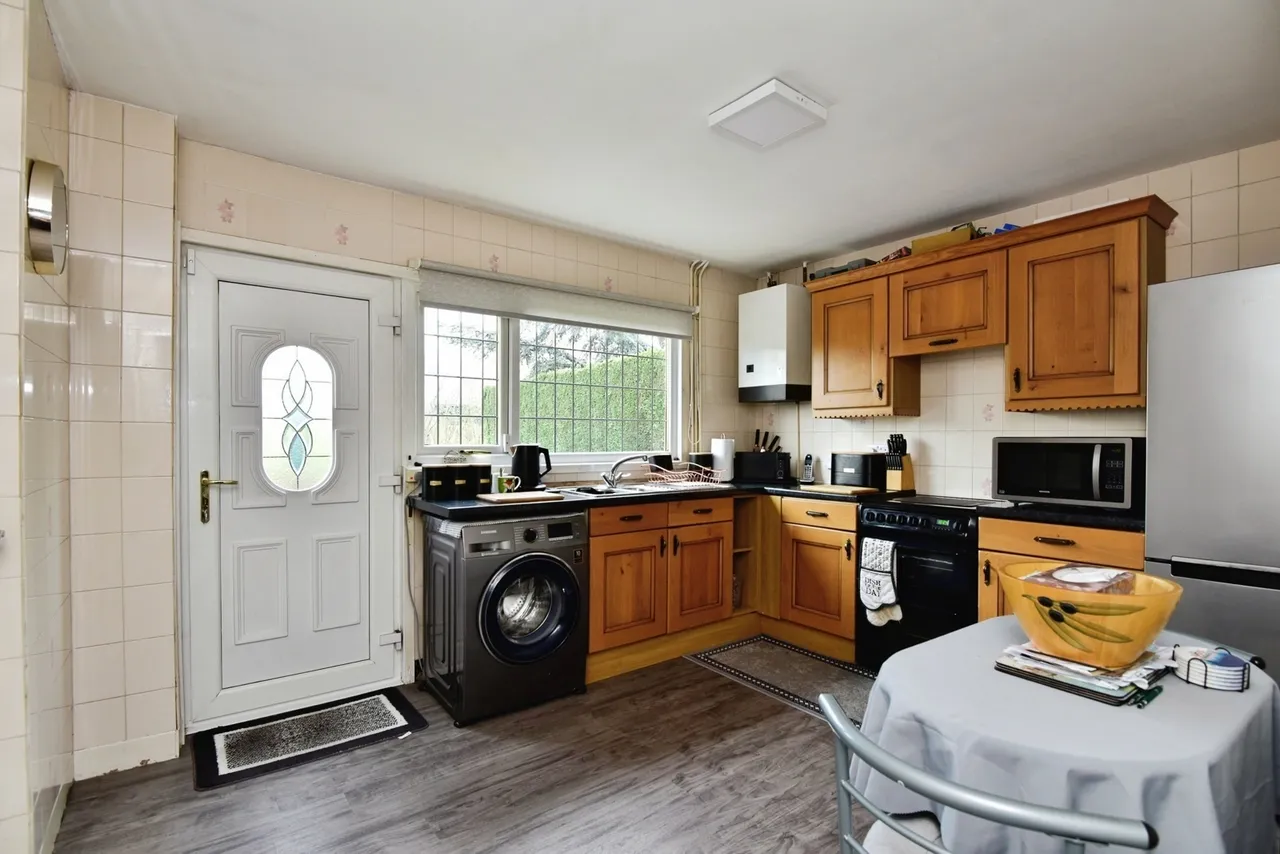 Pegroy Grove, Stoke-on-Trent, Staffordshire, ST6, photo 7