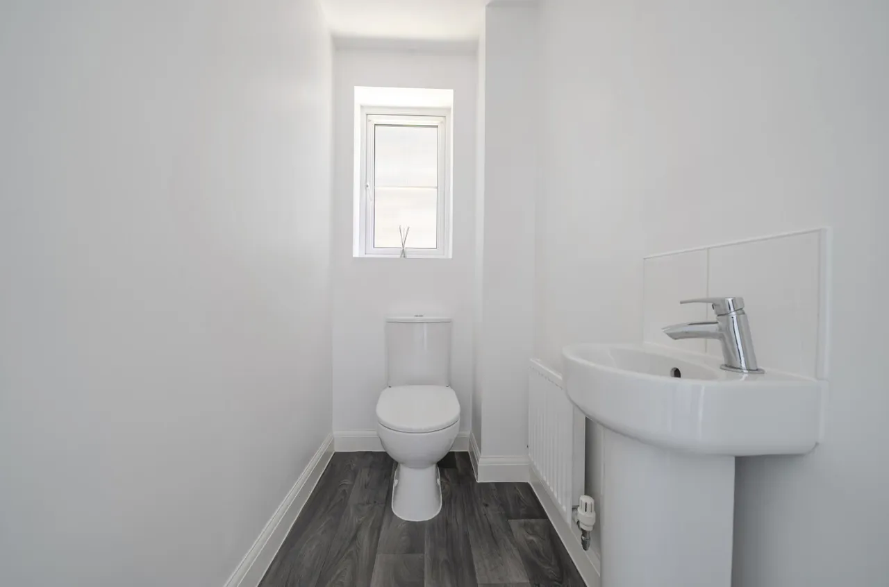 Chalk Dock Avenue, Farlington, PO9, photo 6