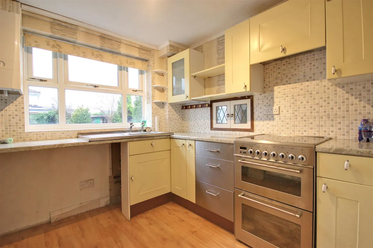 Beverley Road, Willerby, Hull, photo 2