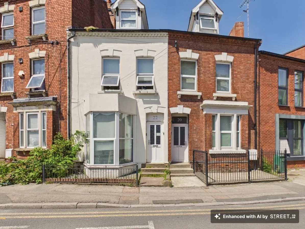 5 bed property for sale — Brunswick Road, Gloucester, GL1 1HP