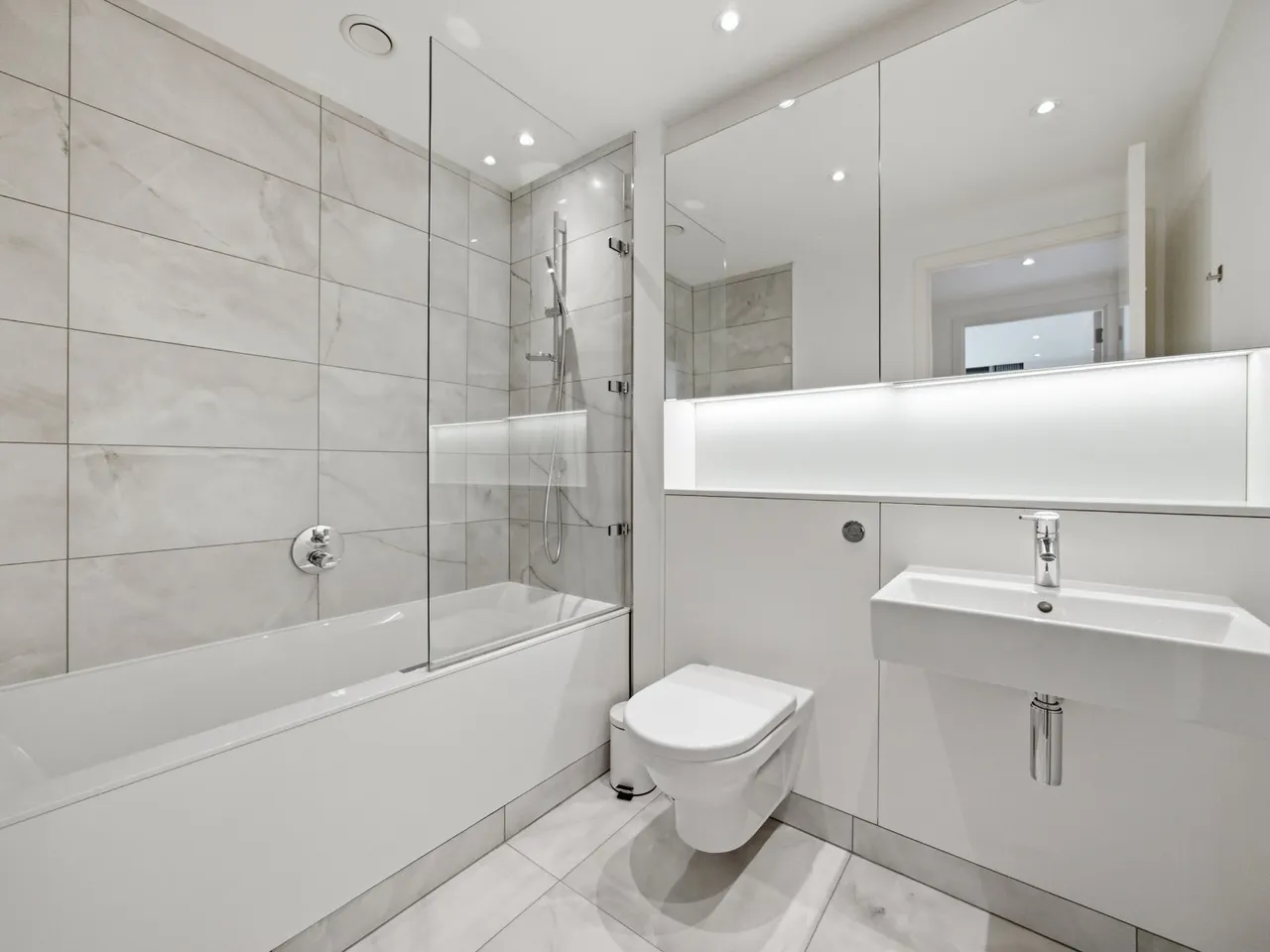 Simpson Loan, Quartermile, EH3, photo 11
