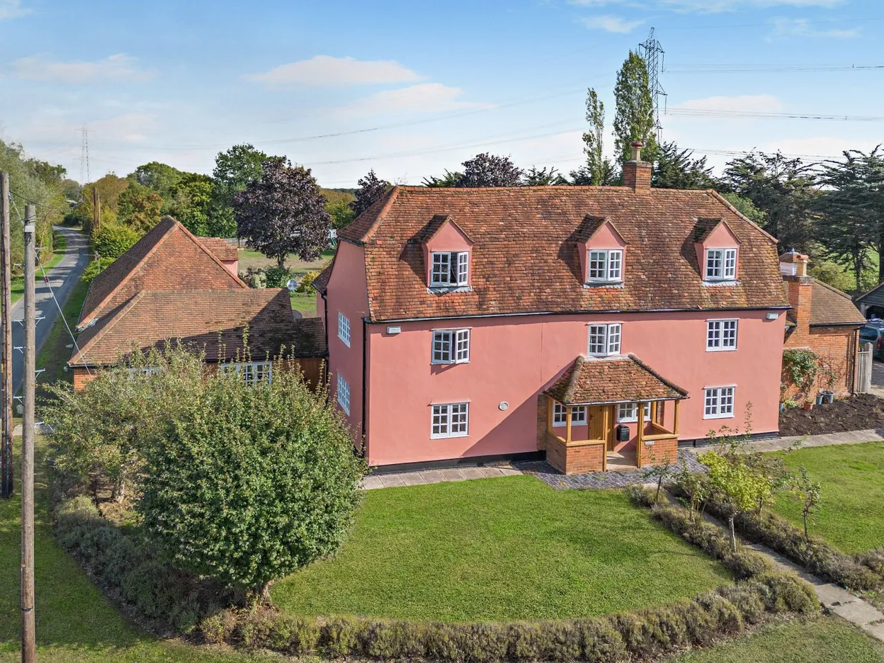 6 bed house for sale, Links Road, Perry Green, CM77