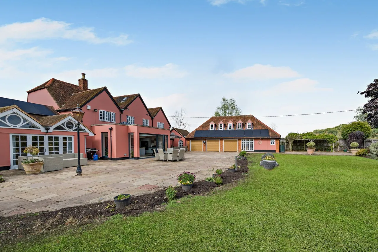 Links Road, Perry Green, CM77, photo 3