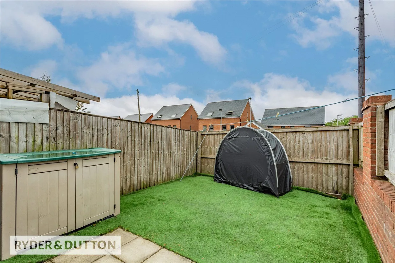 Manchester Road, Castleton, OL11, photo 15