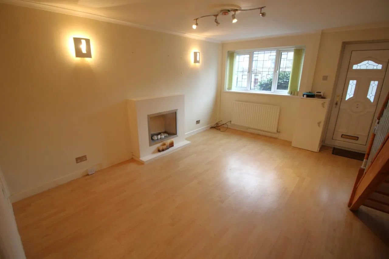 Crostons Road, Bury, BL8, photo 3
