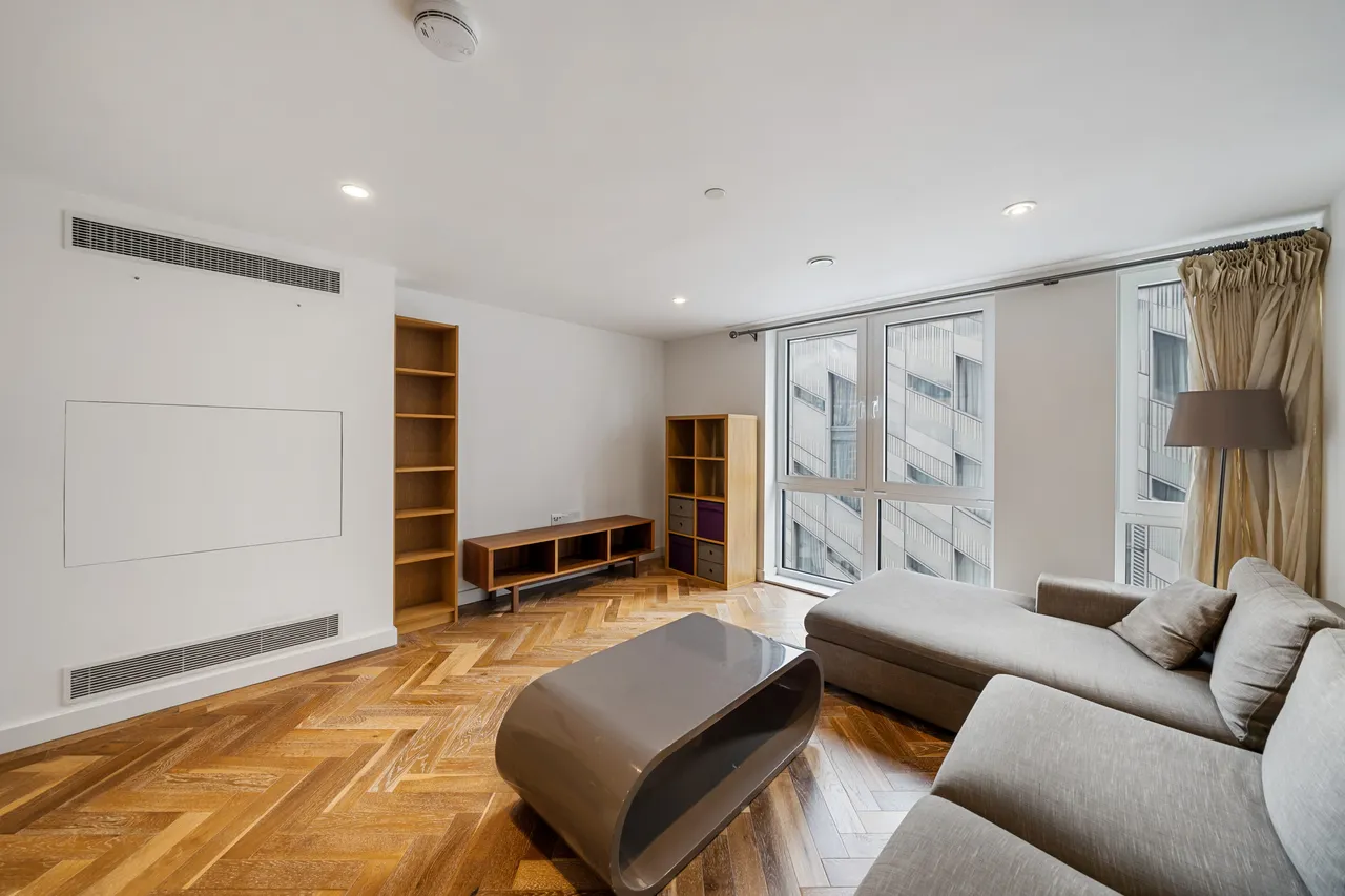 Eagle Point, City Road, London, EC1V, photo 4