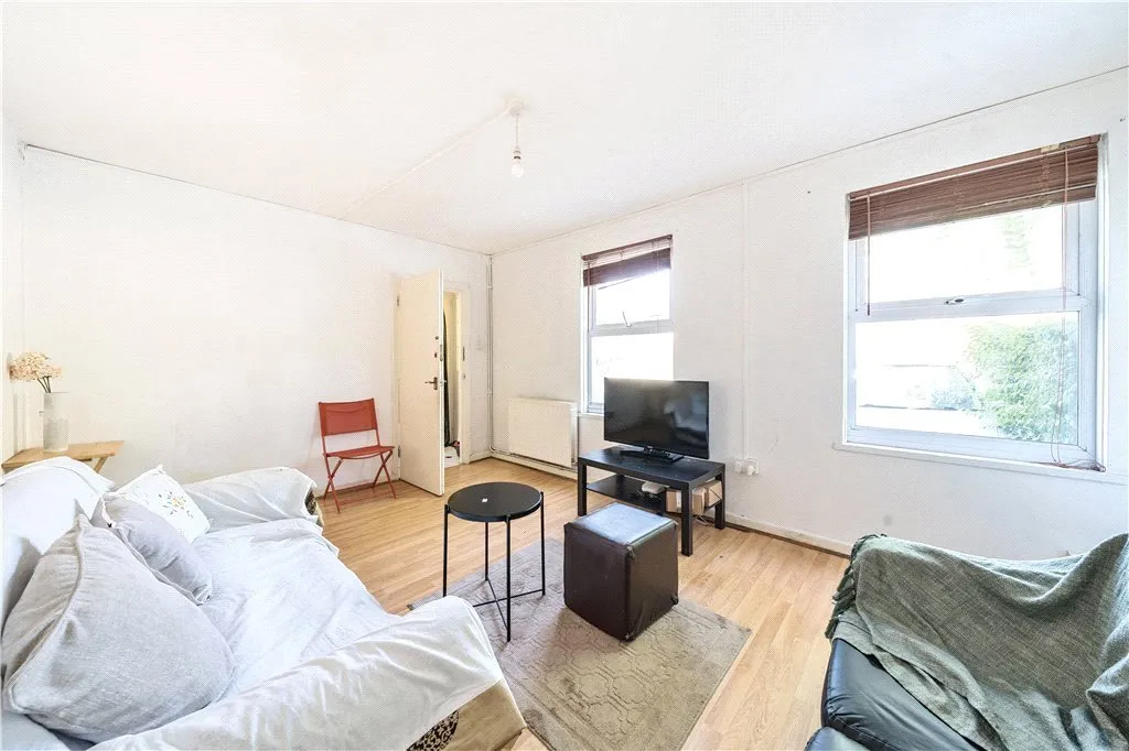 Kelvington Road, SE15, photo 12