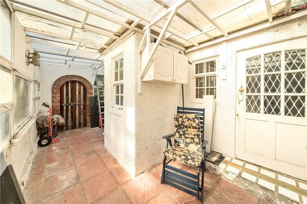Kelvington Road, SE15, photo 10