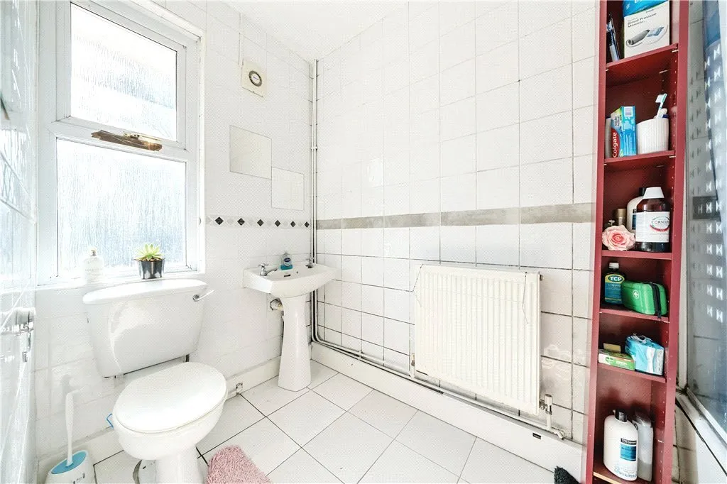 Kelvington Road, SE15, photo 18
