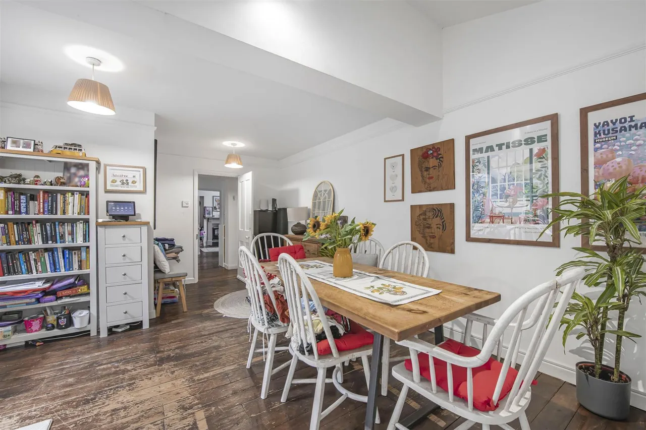 Kentwode Green, Barnes, SW13, photo 2