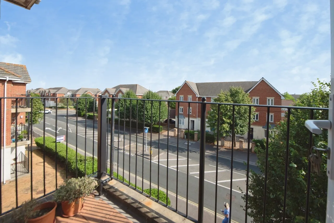 Hayling Close, Gosport, PO12, photo 4