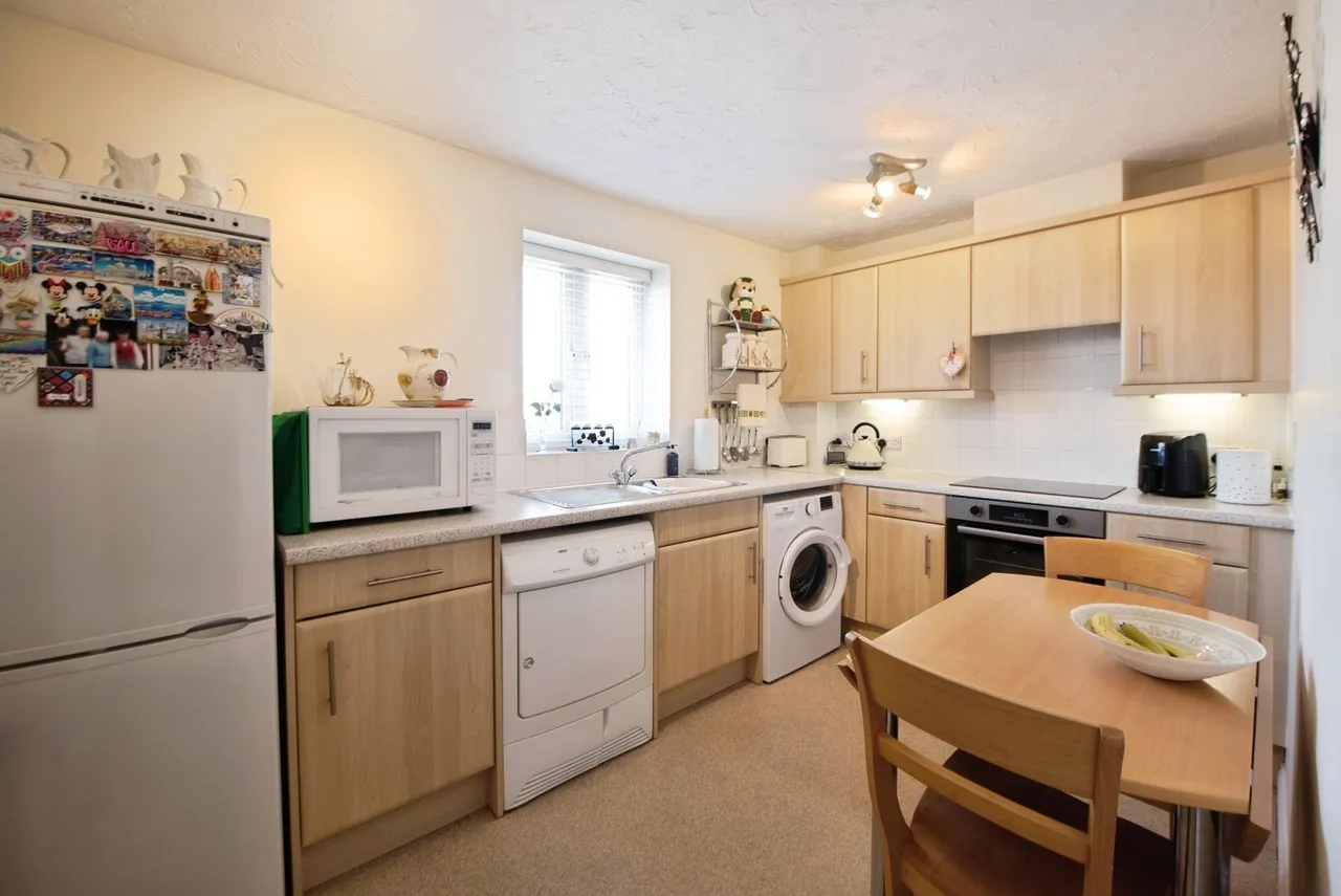 Hayling Close, Gosport, PO12, photo 6
