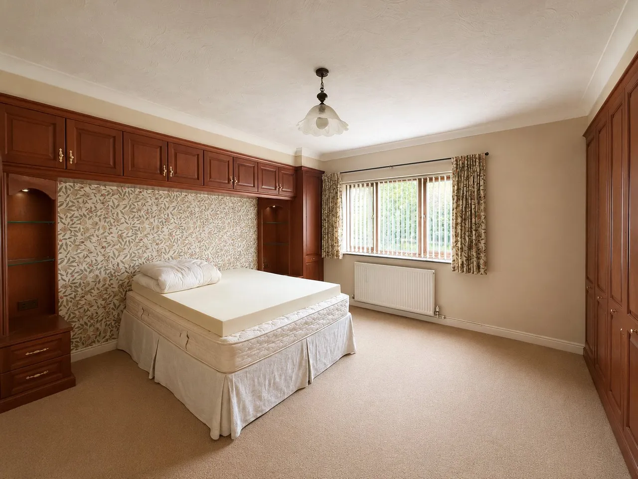 Monkworthy Drive, Ashley Heath, Ringwood, Dorset, BH24 2JJ, photo 7