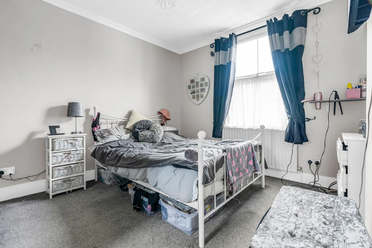 Gladstone Road, WARE, Ware, SG12 0AG, photo 11