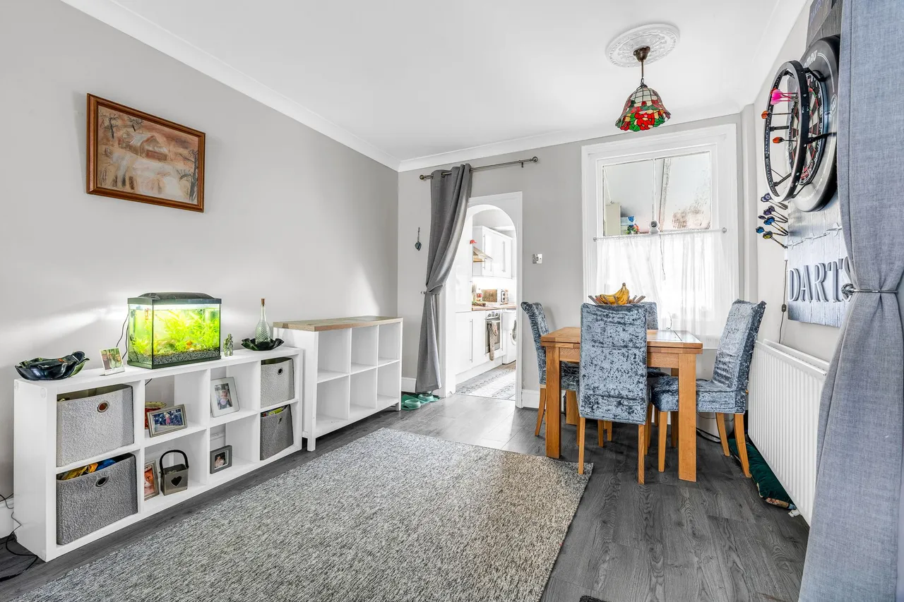 Gladstone Road, WARE, Ware, SG12 0AG, photo 7