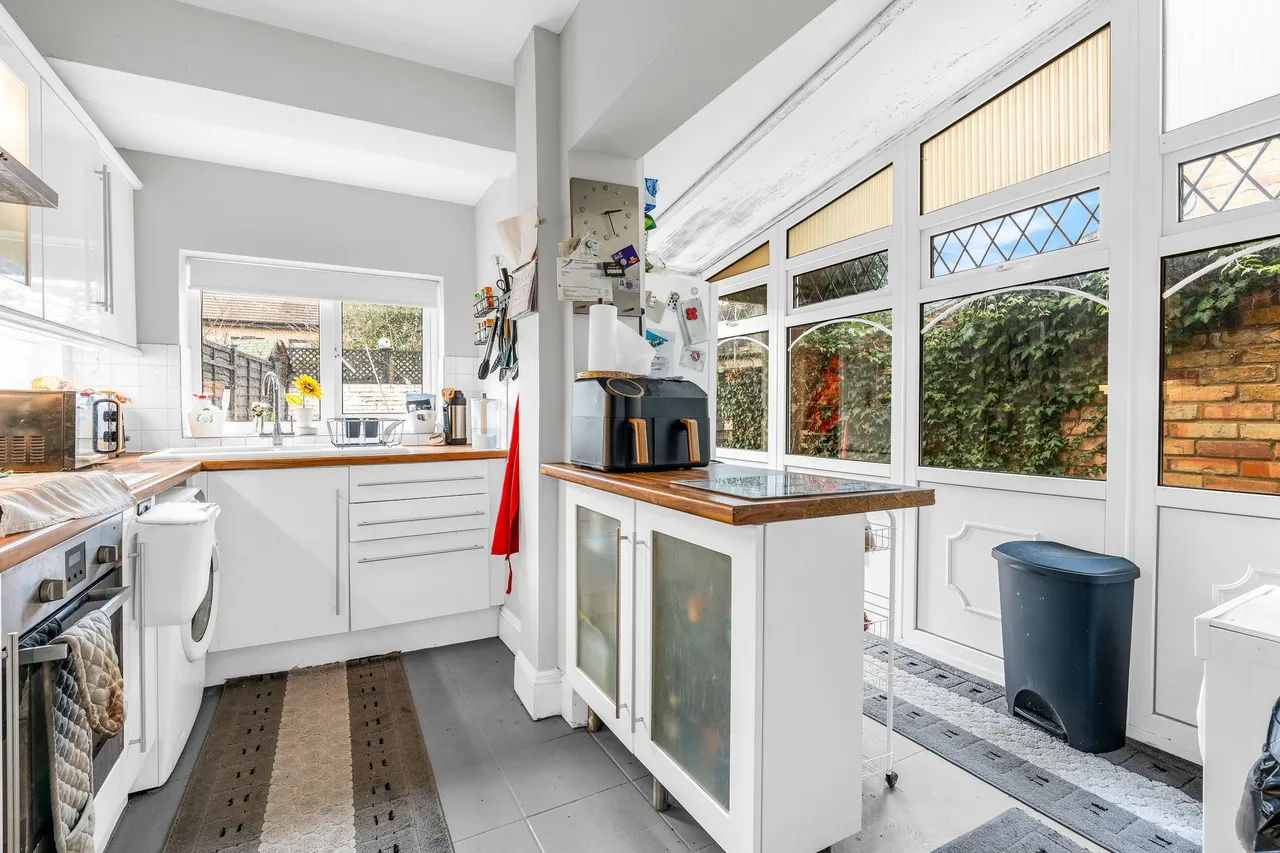 Gladstone Road, WARE, Ware, SG12 0AG, photo 8