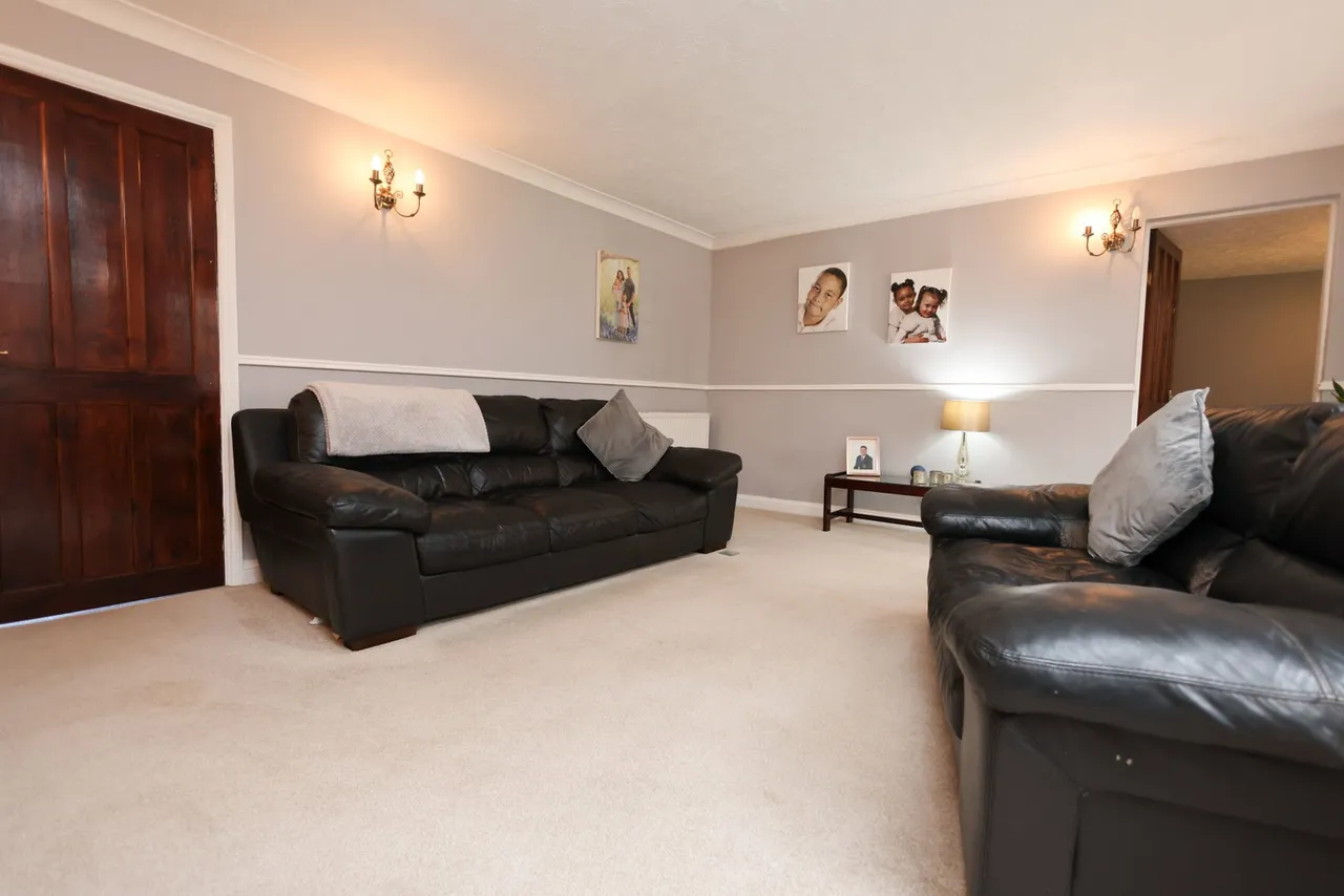 Beacon View, Rednal, B45, photo 13