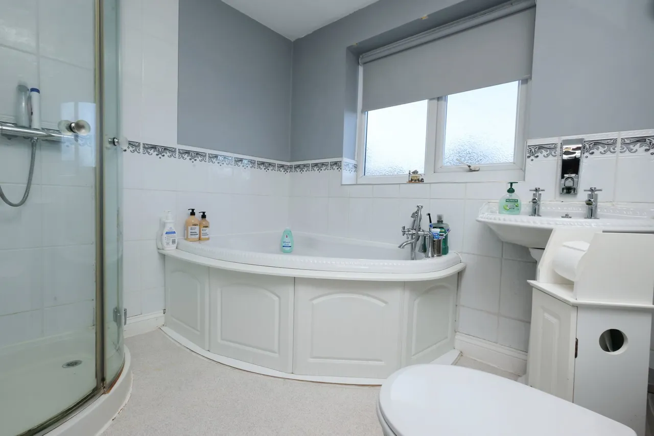 Beacon View, Rednal, B45, photo 24