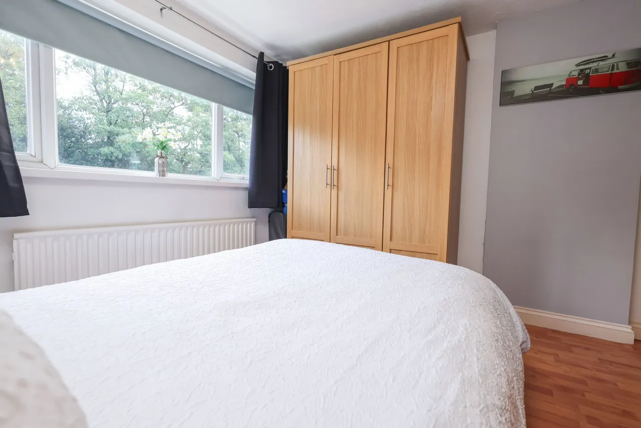Beacon View, Rednal, B45, photo 33