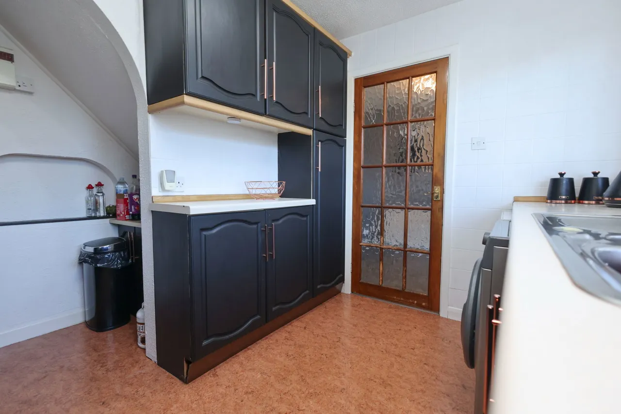 Beacon View, Rednal, B45, photo 7