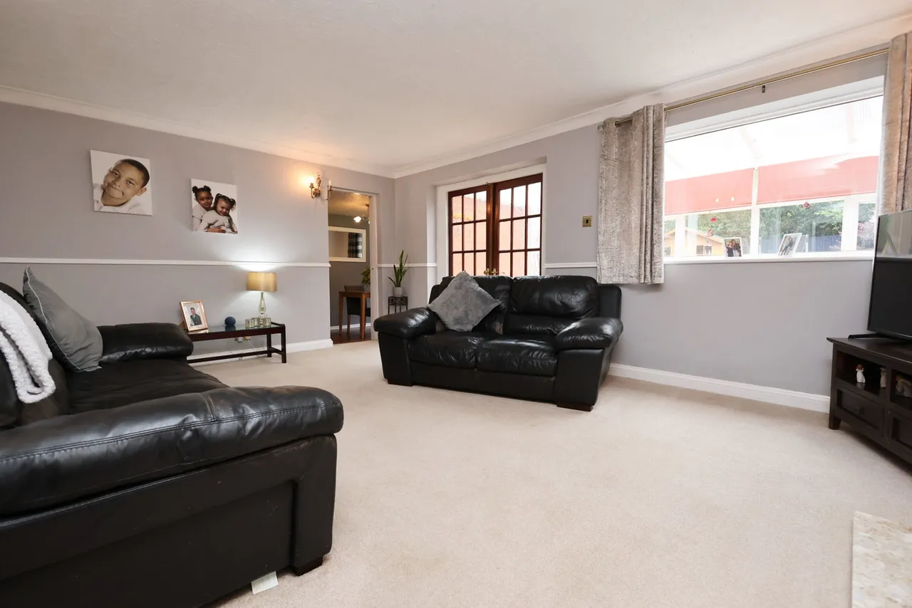 Beacon View, Rednal, B45, photo 11