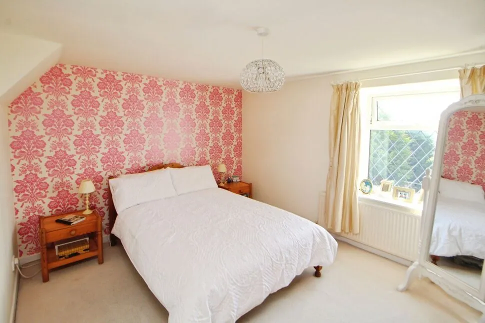 Cliffe Road, Glossop, Derbyshire, SK13, photo 10
