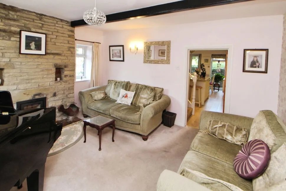 Cliffe Road, Glossop, Derbyshire, SK13, photo 8
