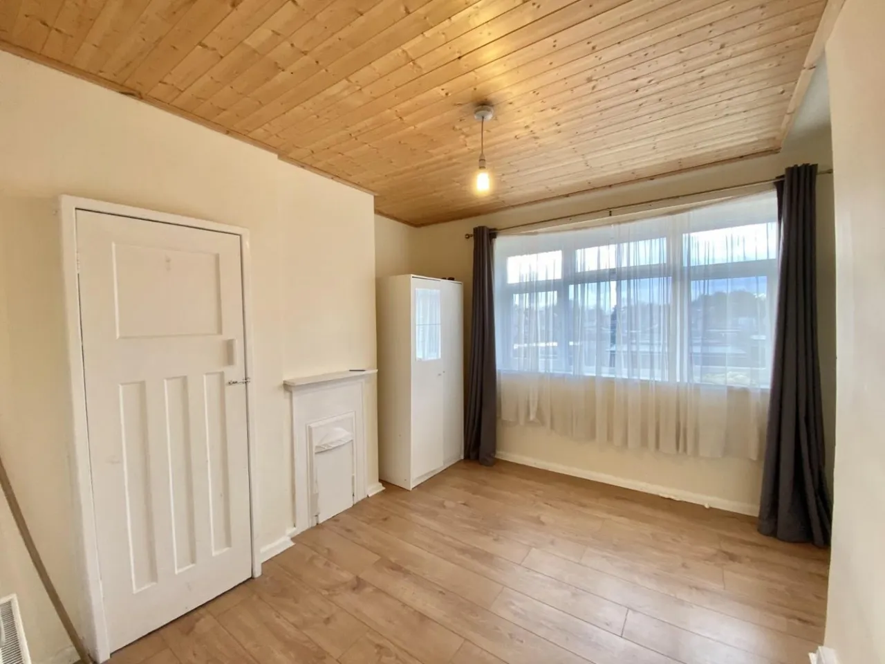 Coronation Road, Hayes, UB3, photo 7