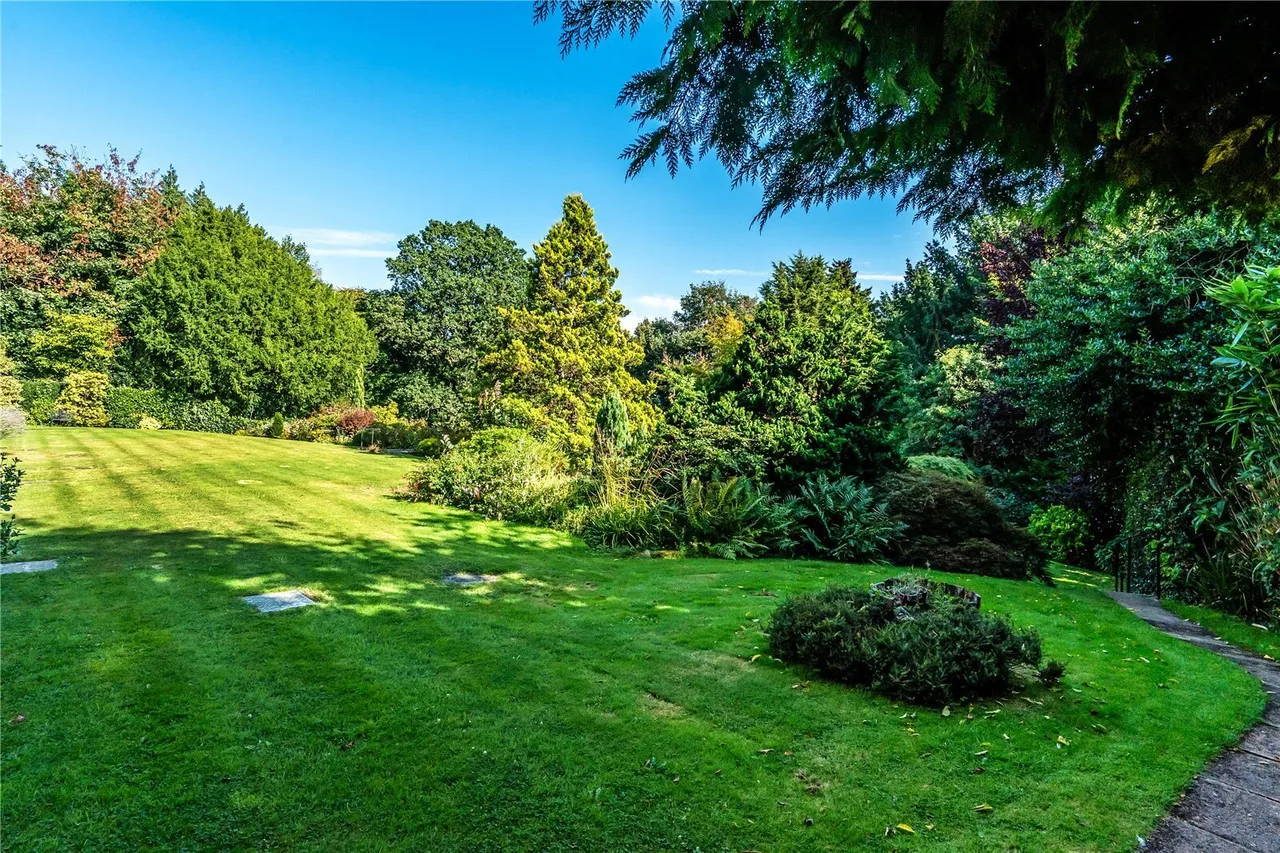 West Hill, Oxted, RH8, photo 13