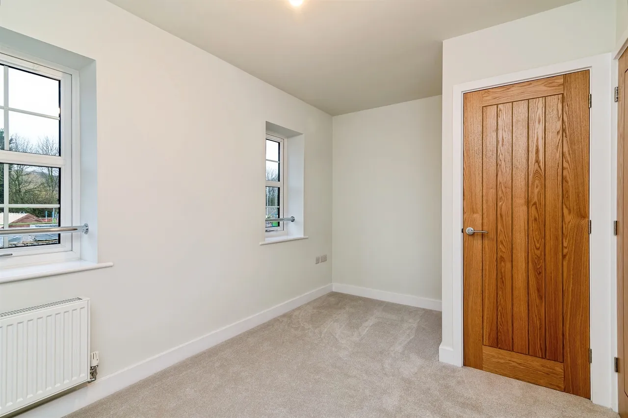 Coventry Lane, Bramcote, NG9, photo 9