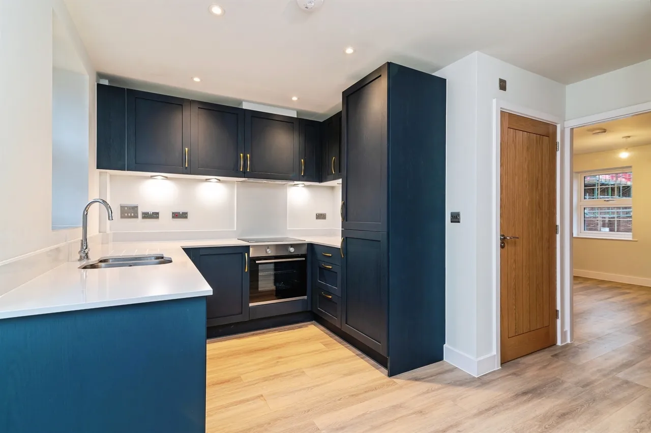 Coventry Lane, Bramcote, NG9, photo 2