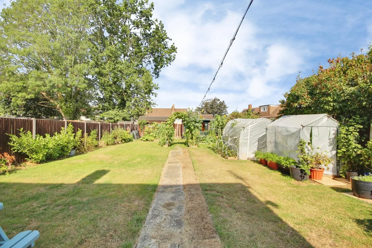 Lichfield Road, Gloucester, GL4, photo 3