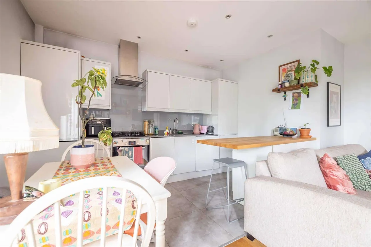 Clewer Hill Road, Windsor, SL4 4FN, photo 4