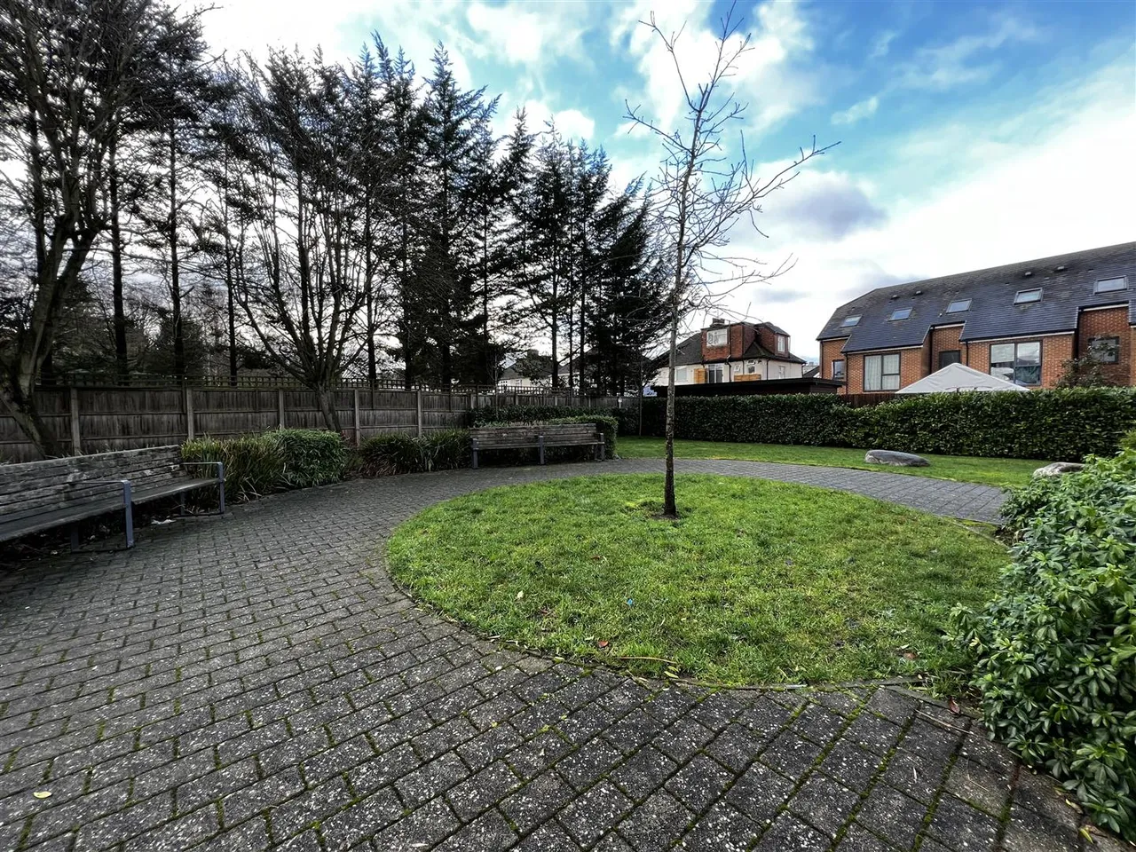 Manor Way, Borehamwood, WD6, photo 9
