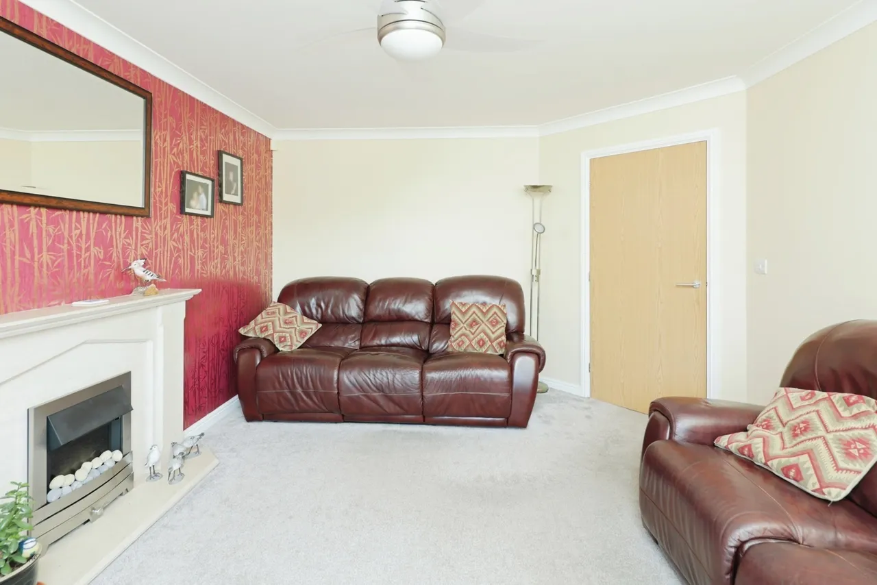 The Paddock, Curdworth, Sutton Coldfield, Warwickshire, B76, photo 2
