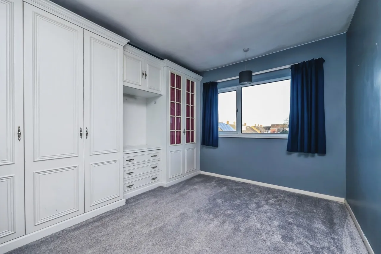 Manor Farm Lane, Clifton, Nottingham, NG11, photo 9