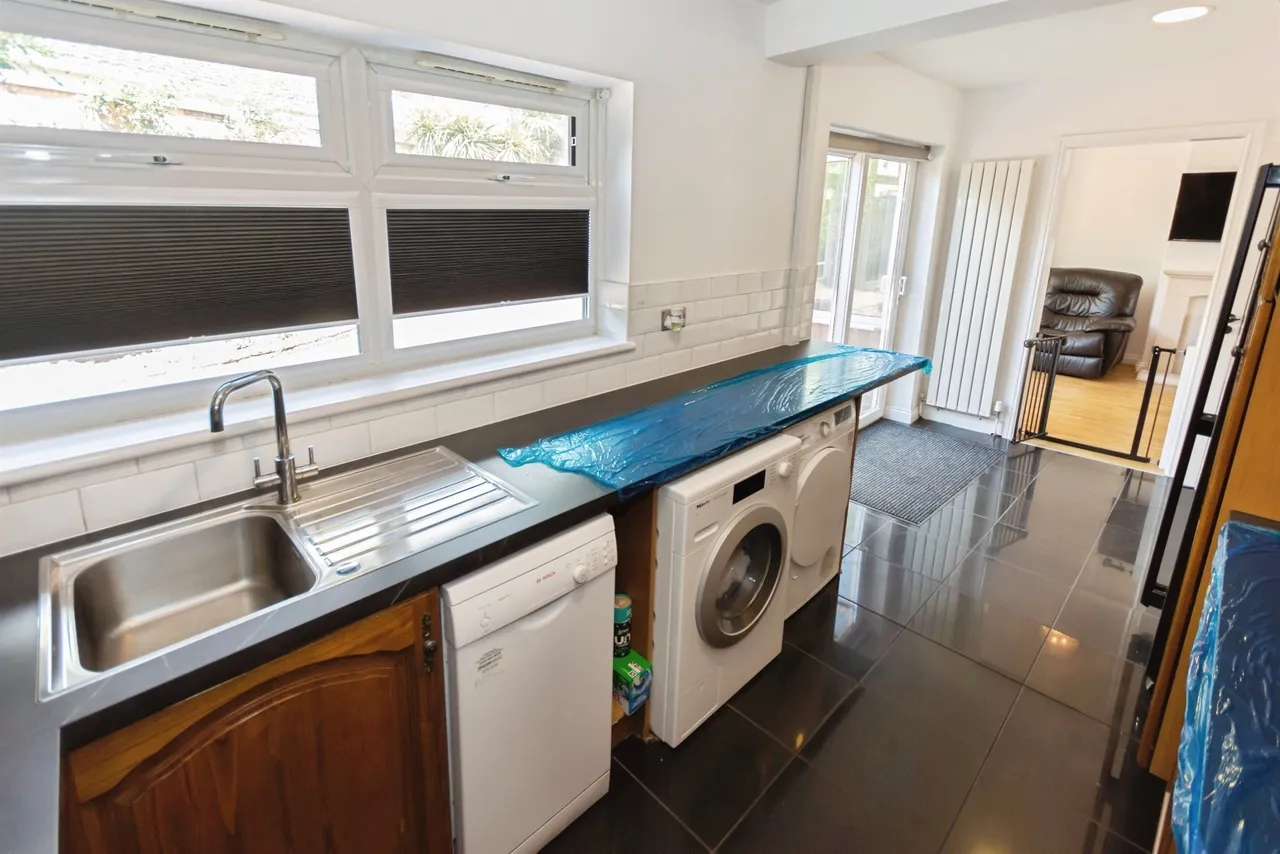 Lyndon Road, Solihull, photo 11