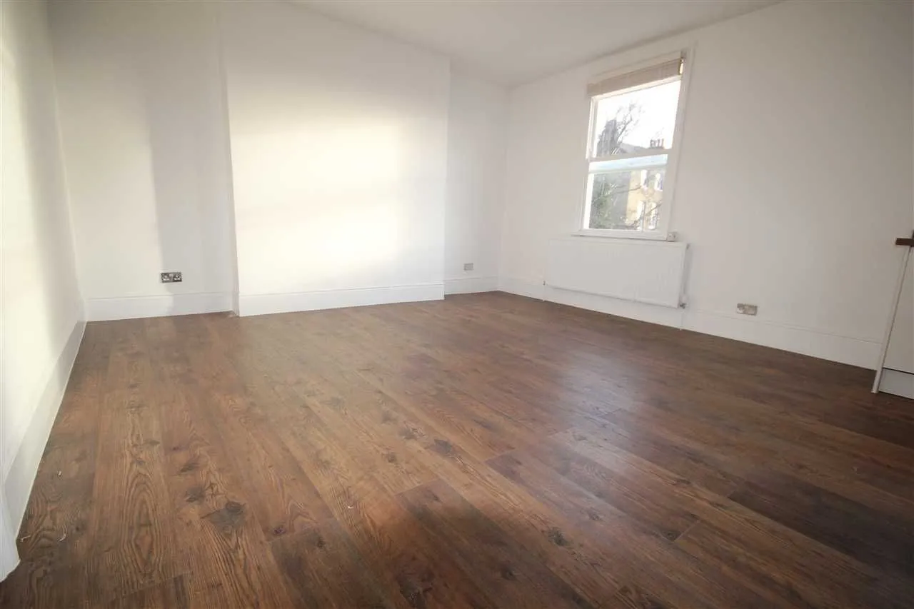 Aboyne, Waldron Road, Harrow, photo 3