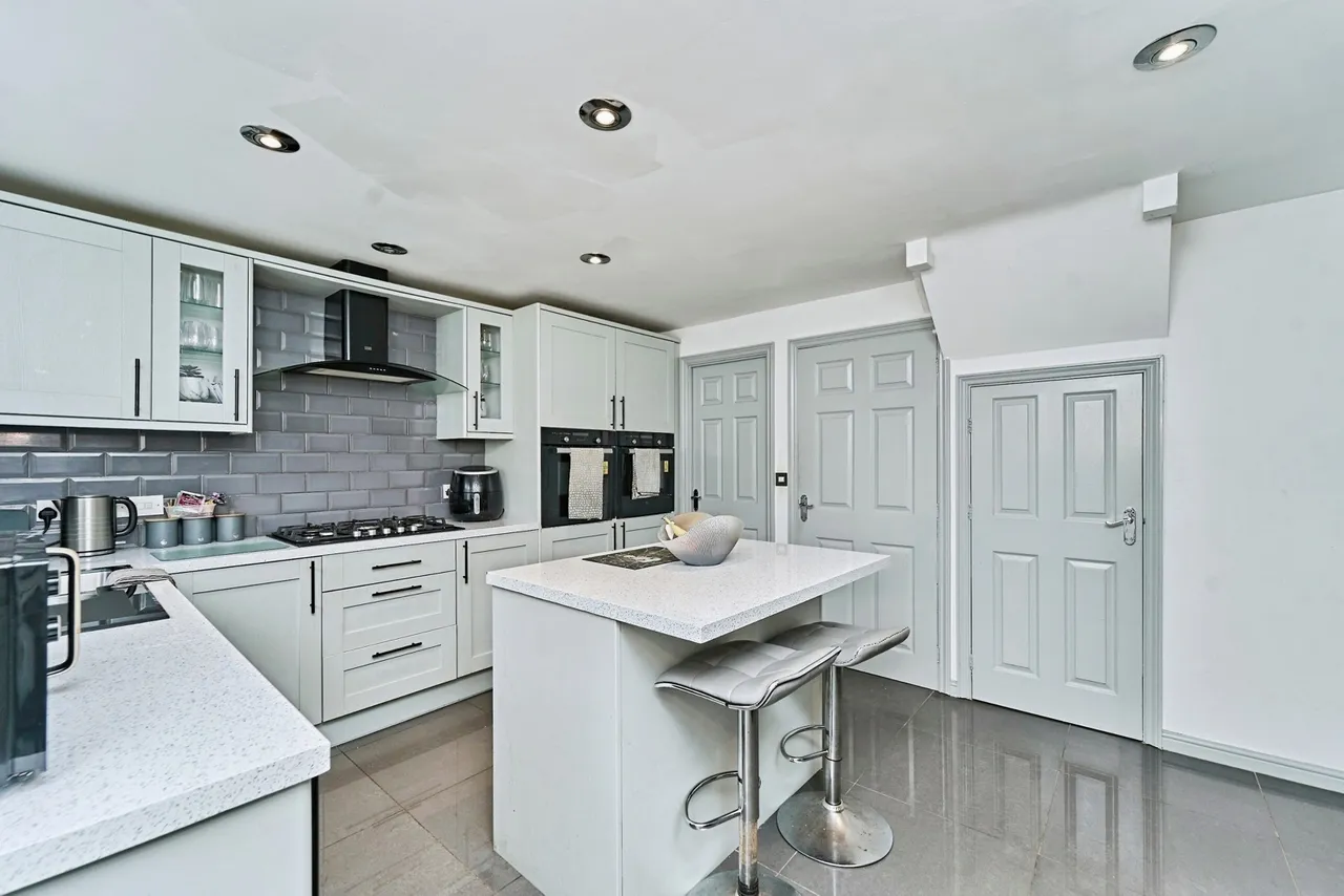 Fernbank Crescent, Walsall, WS5, photo 3