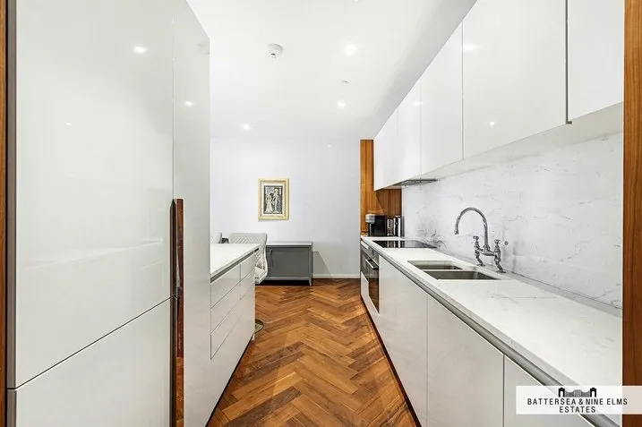 Embassy Gardens, SW11, photo 9