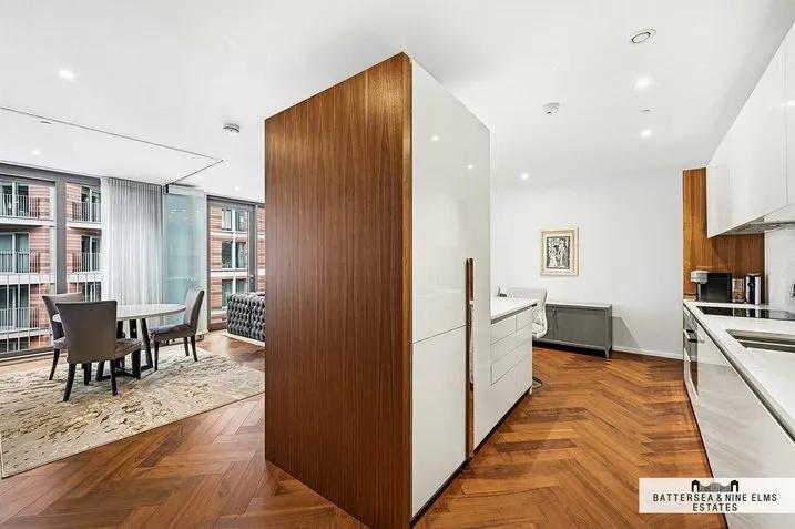 Embassy Gardens, SW11, photo 5